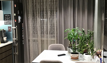 Пошив штор на тесьме в кухне в стиле "Хай-тек"