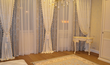 Пошив штор на тесьме в спальне в стиле "Классика"