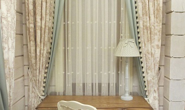 Пошив штор на тесьме в спальне в стиле "Прованс"