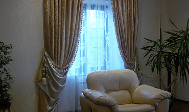 Пошив штор на тесьме в гостиной в стиле "Классика"