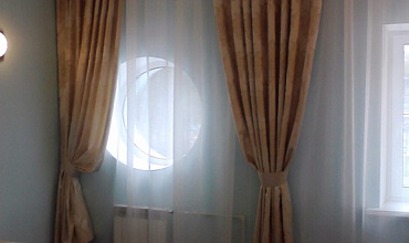 Пошив штор на тесьме в спальне в стиле "Неоклассика"