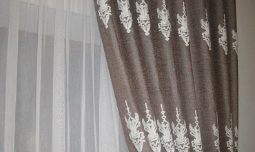 Пошив штор на люверсах с столовой в стиле "Кантри"