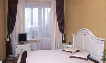 Пошив штор на тесьме в спальне в стиле "Неоклассика"