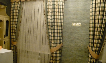 Пошив штор с ламбрекеном в кухню в стиле "Кантри"