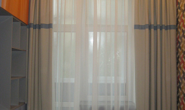 Пошив штор на тесьме в детской в стиле "Хай-тек"