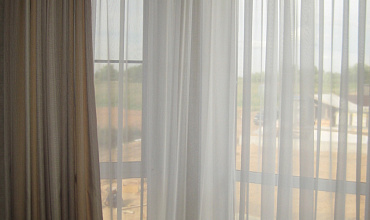 Пошив штор на тесьме в спальню в стиле "Кантри"