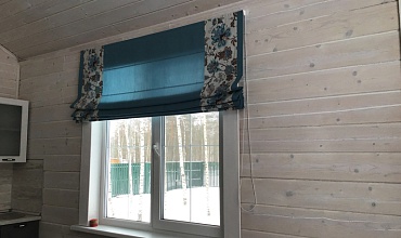 Пошив римских штор в кухне в стиле "Кантри"